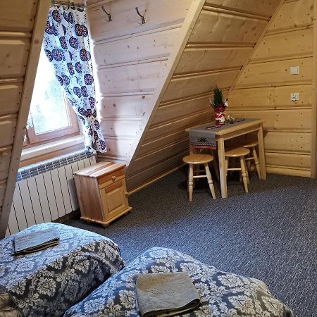 Pokoje Goscinne Pod Limbami Ciche Małe Exteriör bild