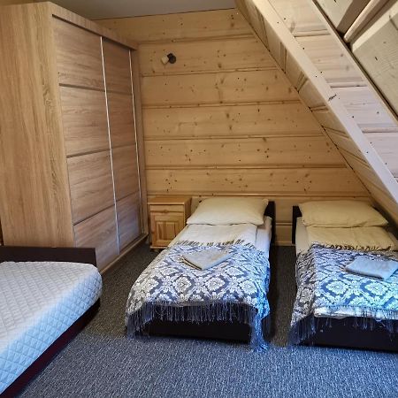 Pokoje Goscinne Pod Limbami Ciche Małe Exteriör bild