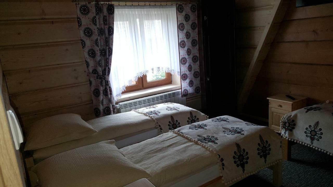 Pokoje Goscinne Pod Limbami Ciche Małe Exteriör bild