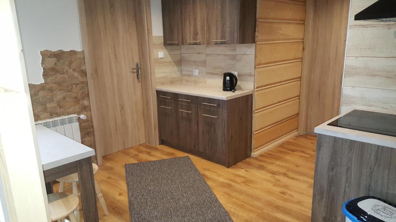 Pokoje Goscinne Pod Limbami Ciche Małe Exteriör bild