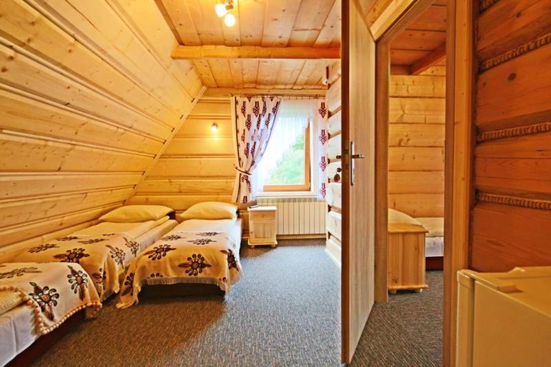 Pokoje Goscinne Pod Limbami Ciche Małe Exteriör bild
