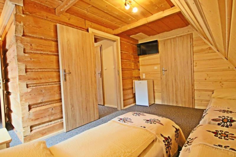 Pokoje Goscinne Pod Limbami Ciche Małe Exteriör bild