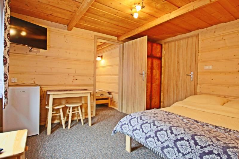 Pokoje Goscinne Pod Limbami Ciche Małe Exteriör bild