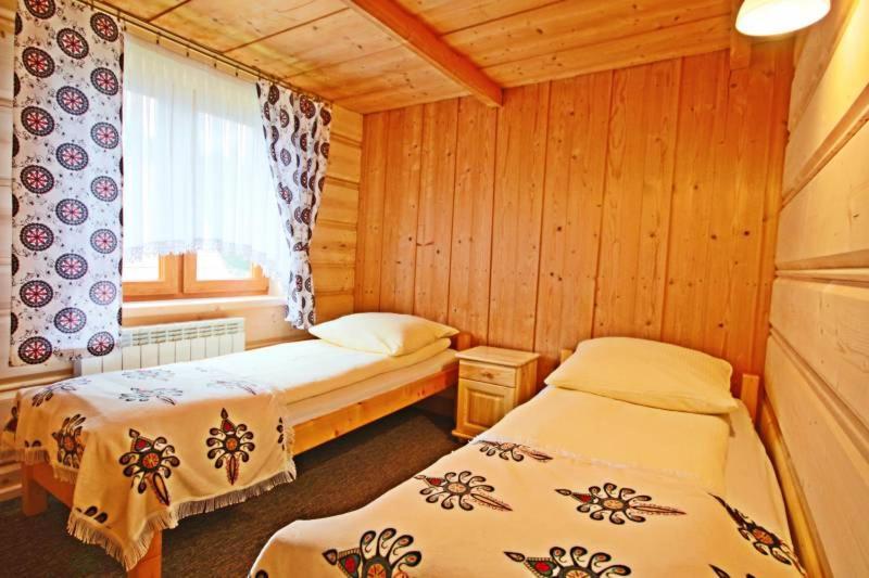 Pokoje Goscinne Pod Limbami Ciche Małe Exteriör bild