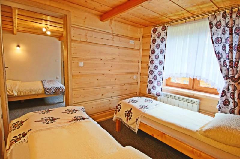 Pokoje Goscinne Pod Limbami Ciche Małe Exteriör bild