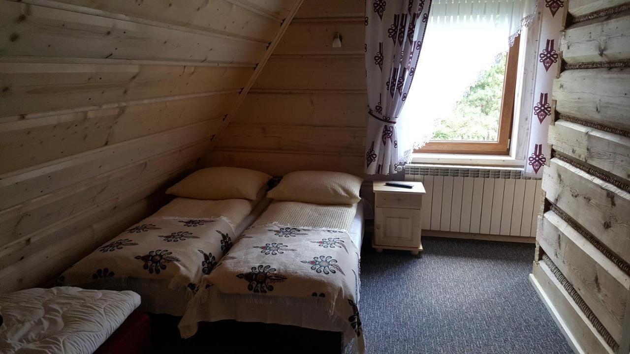 Pokoje Goscinne Pod Limbami Ciche Małe Exteriör bild